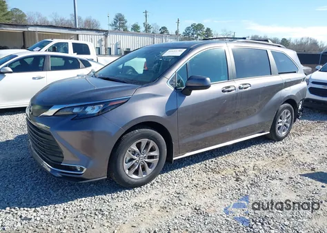 2024 Toyota Sienna Xle из США, поврежденный, VIN 5TDJRKEC8RS219789
